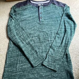 Old navy xxl 18 boy shirt
